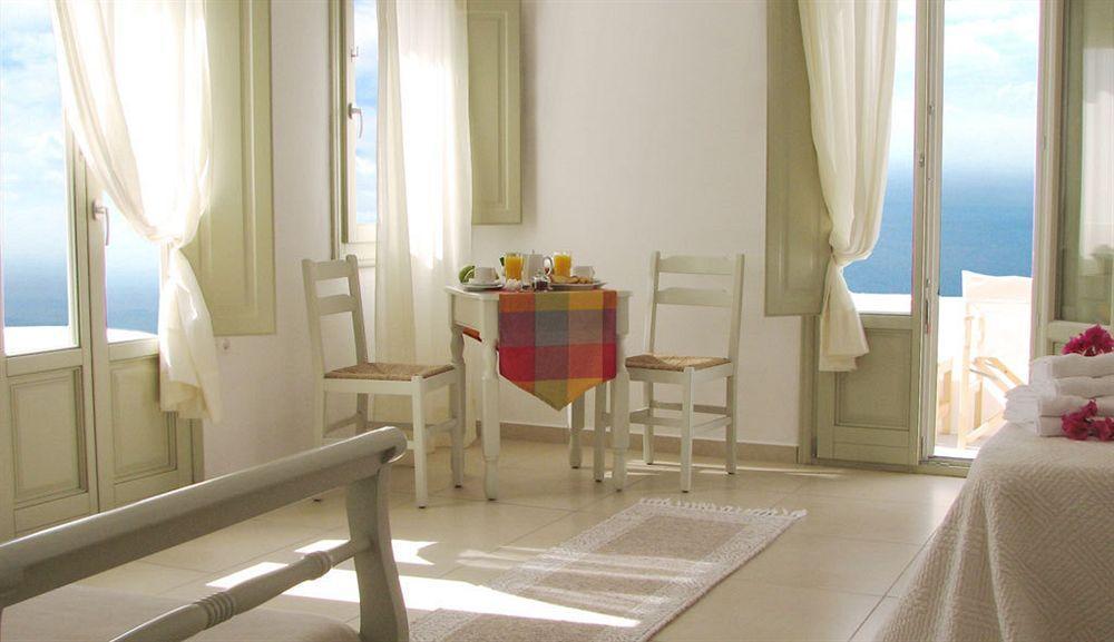 Irida - Santorini Gasthuis 4*